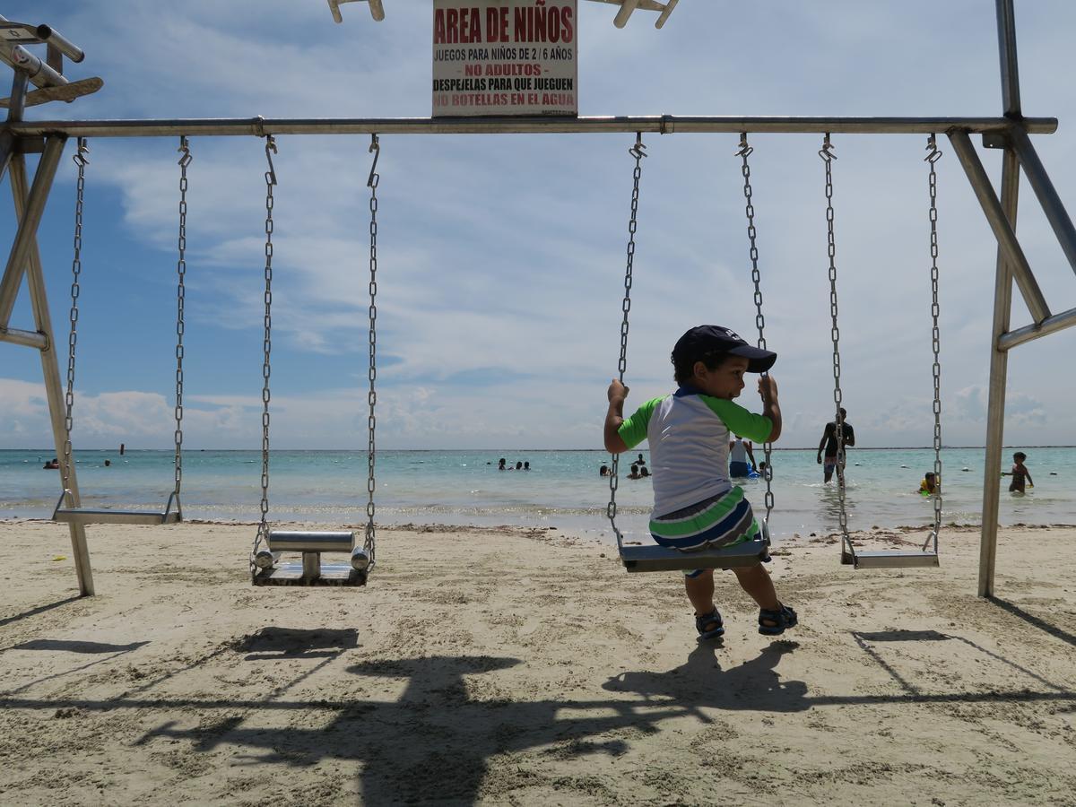 Eco Hotel Club Rolling Stone Boca Chica Bagian luar foto